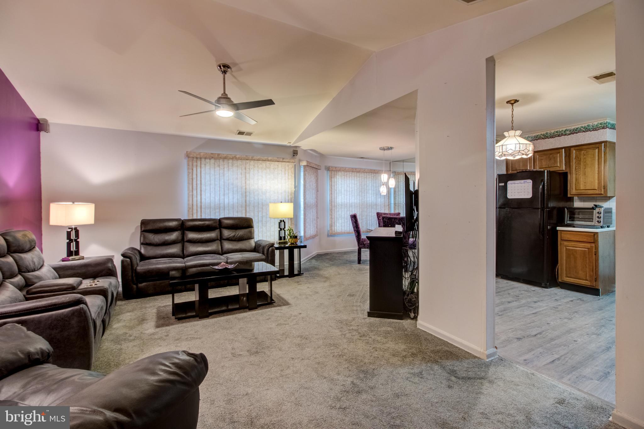 19 Spruce Road Hightstown, NJ 08520 - Photo 4 of 15