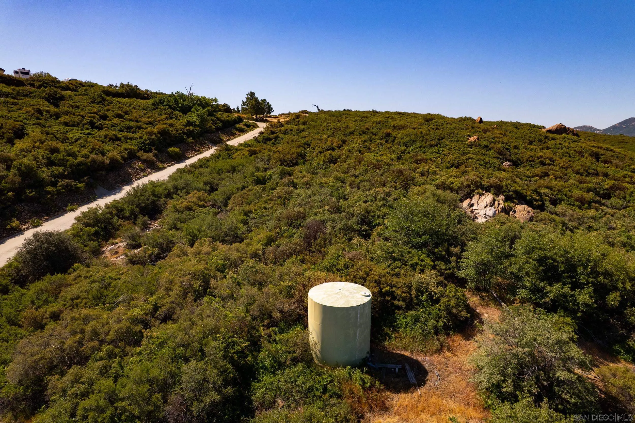 17893 Winn Ranch Road Julian, CA 92036 - Photo 7 of 17 10,000 gallon water holding tank