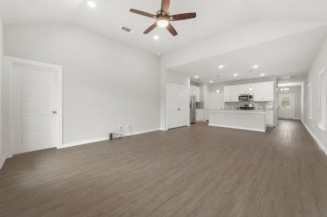 $2,600 | 21635 Coral Mist Drive, Cypress, TX 77433