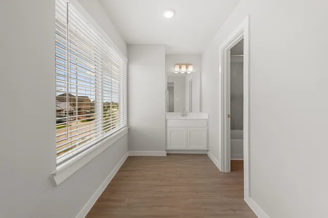 $2,600 | 21635 Coral Mist Drive, Cypress, TX 77433