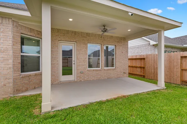 $2,600 | 21635 Coral Mist Drive, Cypress, TX 77433