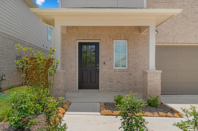 $2,600 | 21635 Coral Mist Drive, Cypress, TX 77433