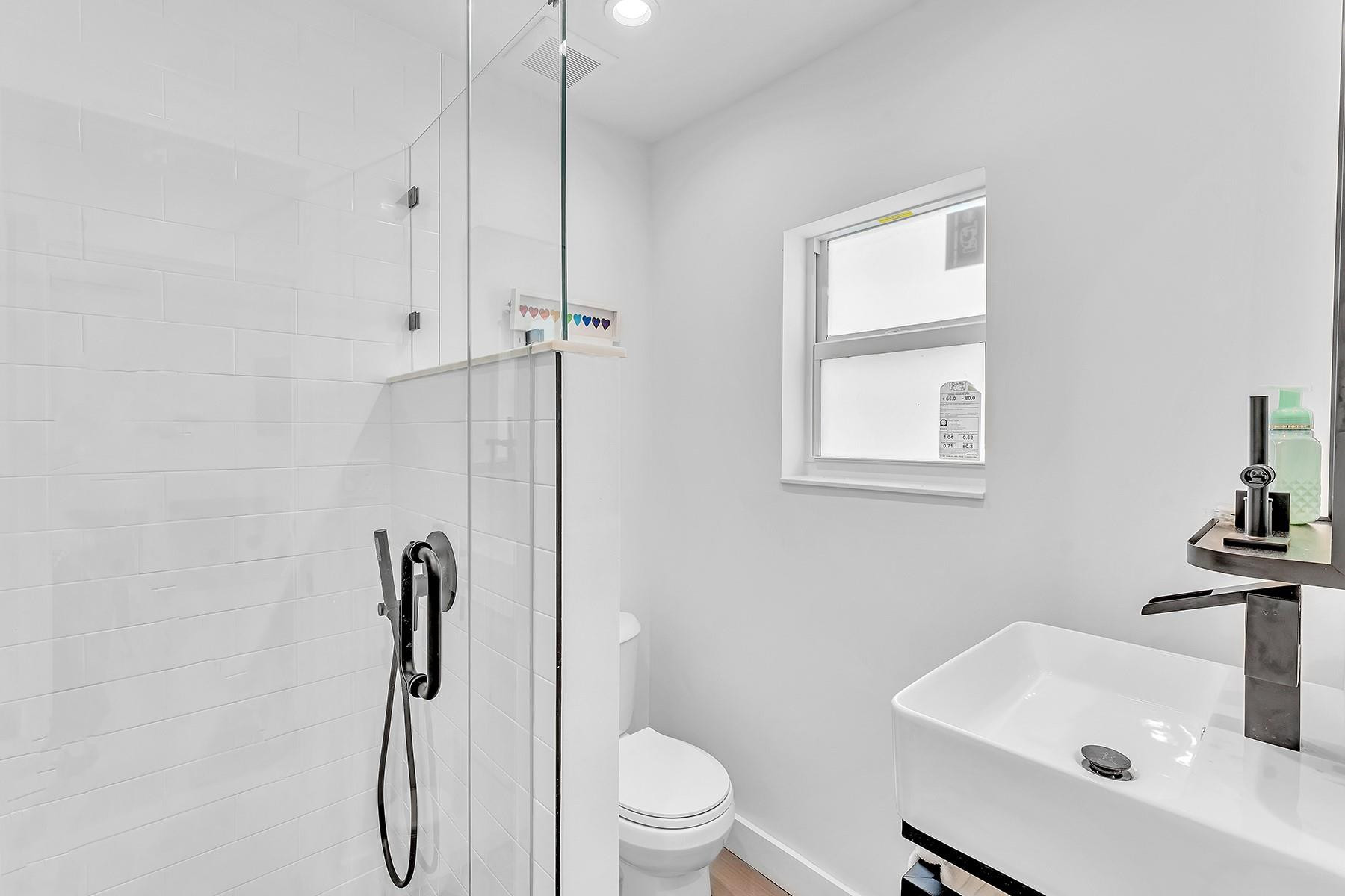 649 Northeast 16th Terrace Fort Lauderdale, FL 33304 - Photo 17 of 19 Photo 17