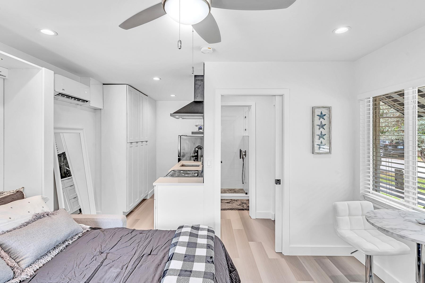 649 Northeast 16th Terrace Fort Lauderdale, FL 33304 - Photo 7 of 19 Photo 7