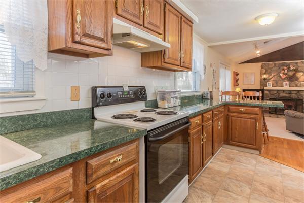 49 Roseen Road Holbrook, MA 02343 - Photo 10 of 19 Gallery Image 10