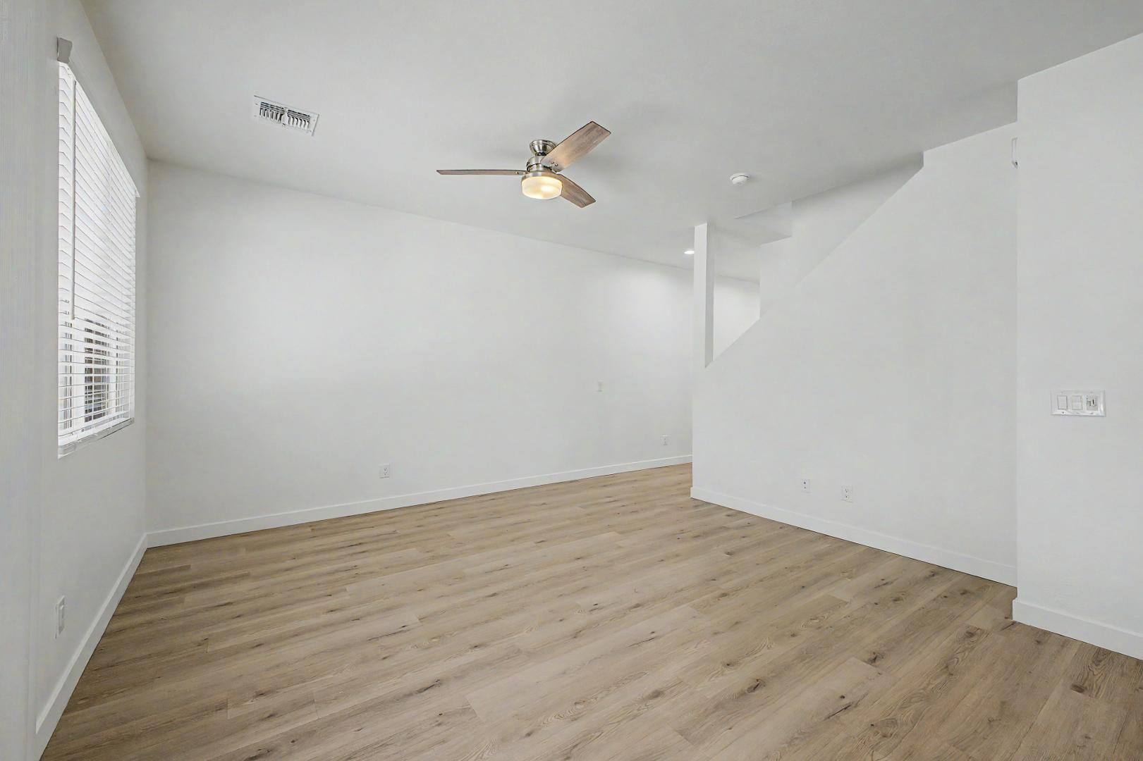 105 West Latona Road Phoenix, AZ 85041 - Photo 7 of 50 Photo #7