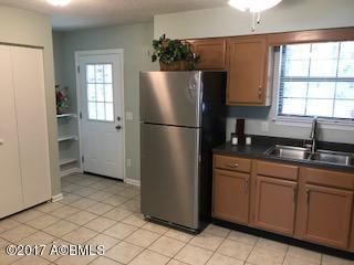 12 Oneal Road Beaufort, SC 29907 - Photo 6 of 42 IMG_3880