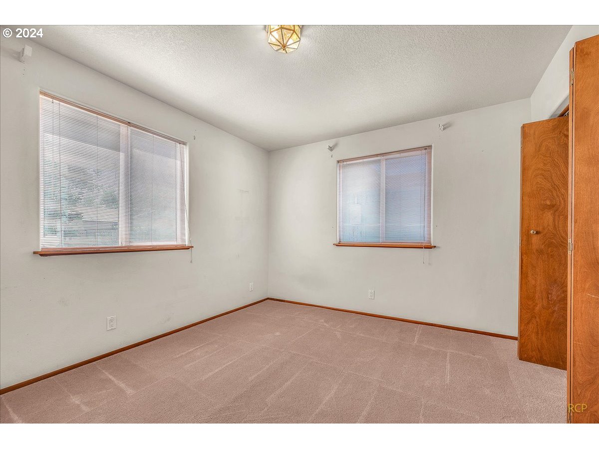 705 F Street Independence, OR 97351 - Photo 16 of 39 Gallery Image 16
