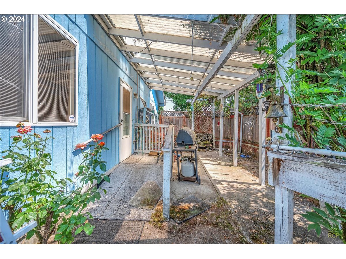 705 F Street Independence, OR 97351 - Photo 29 of 39 Gallery Image 29
