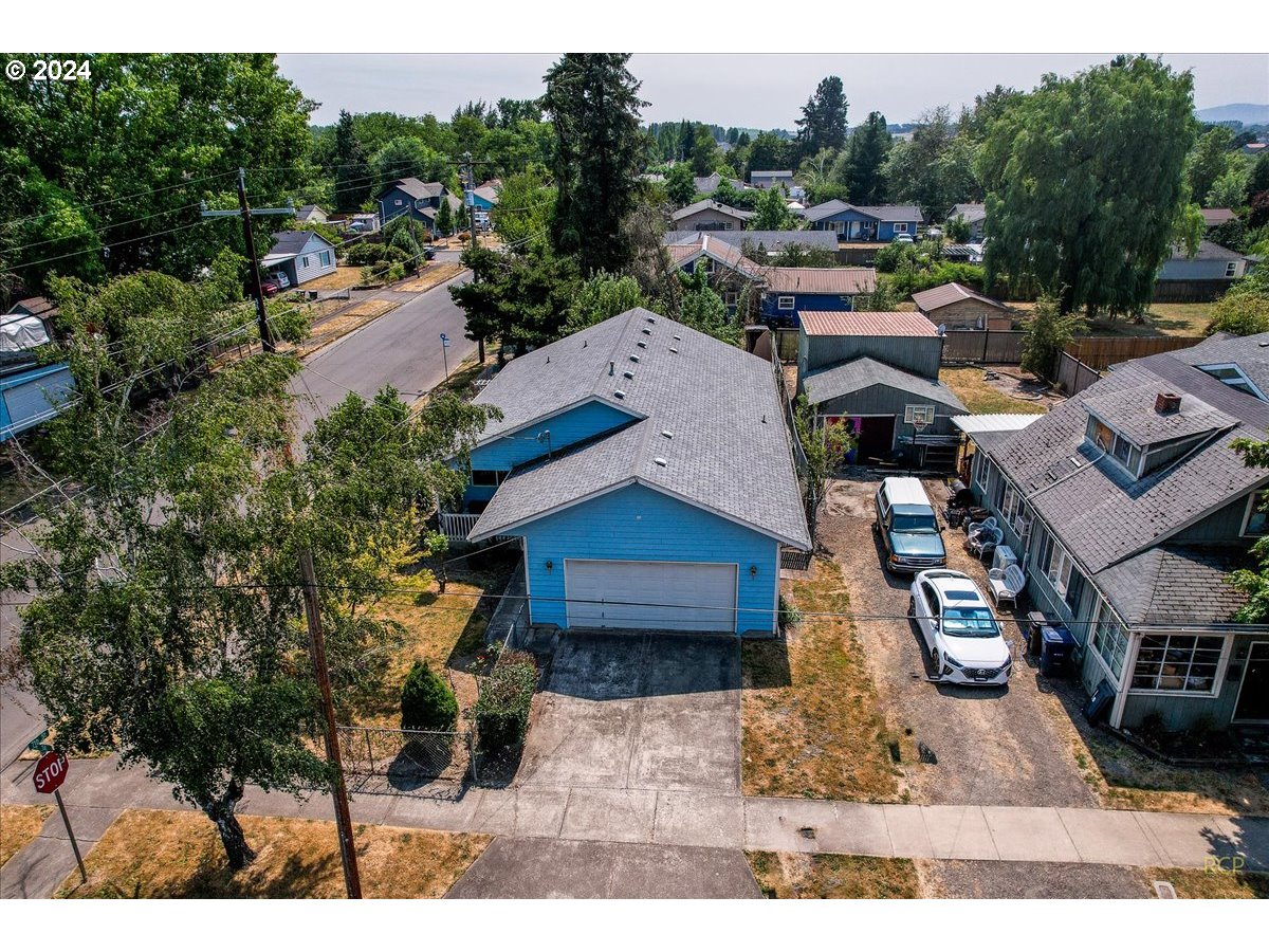705 F Street Independence, OR 97351 - Photo 33 of 39 Gallery Image 33