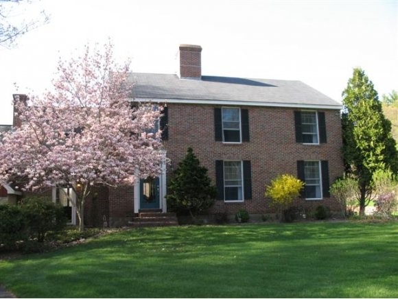 46 Oaklands Road Exeter, NH 03833 - Photo 1 of 1