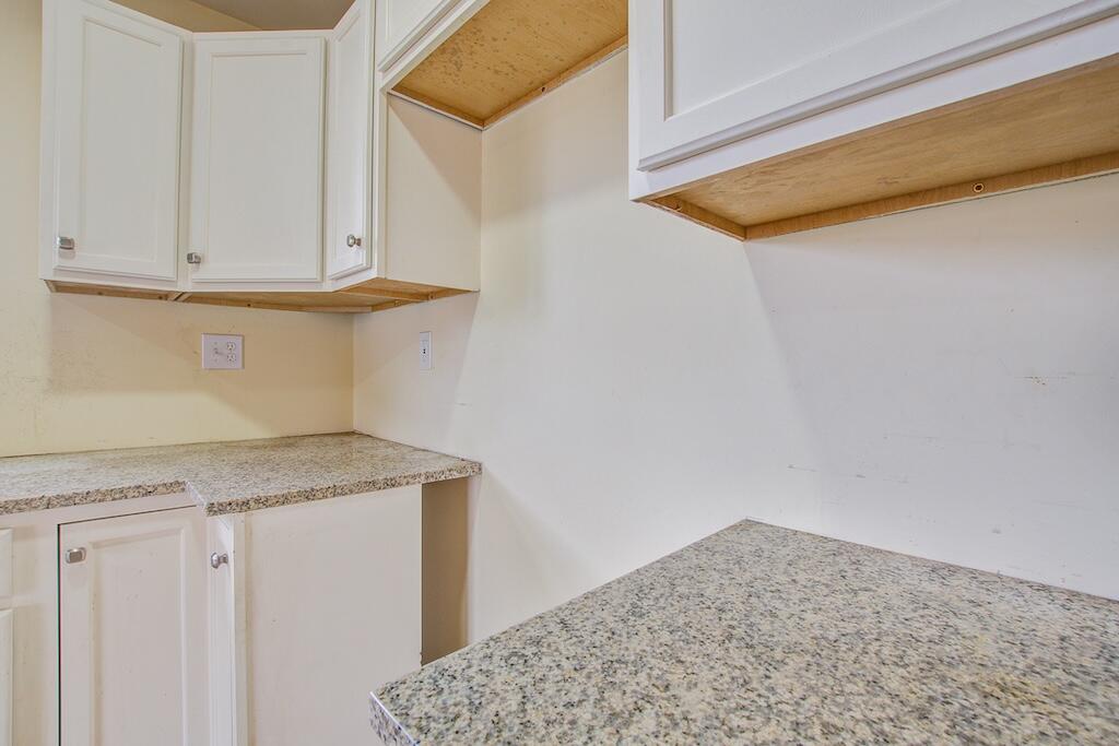 5920 Griffin Street Hanahan, SC 29410 - Photo 8 of 45 5920 (13)