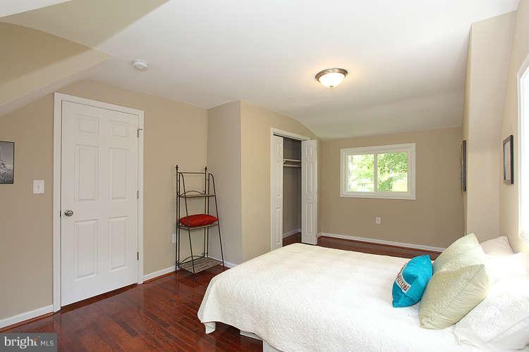 2915 Wilton Avenue Silver Spring, MD 20910 - Photo 18 of 28 Bedroom (Master)