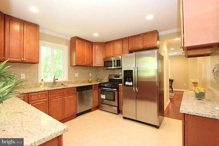 2915 Wilton Avenue Silver Spring, MD 20910 - Photo 3 of 28 Kitchen with Granite, Stainless & Maple Cabinets