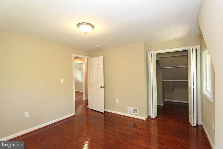 2915 Wilton Avenue Silver Spring, MD 20910 - Photo 21 of 28 2nd Bedroom on Upper Level