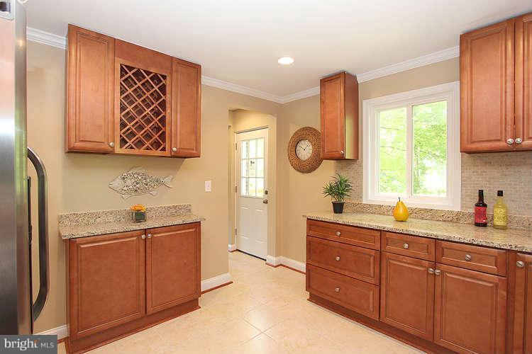 2915 Wilton Avenue Silver Spring, MD 20910 - Photo 5 of 28 Wine Bar in Kitchen