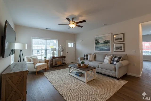 $309,000 | 6727 Ellipse Place, Evansville, IN 47715