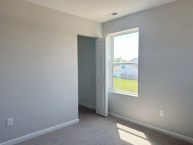 $434,990 | 20 West Sandalwood Avenue, Cortland, IL 60112