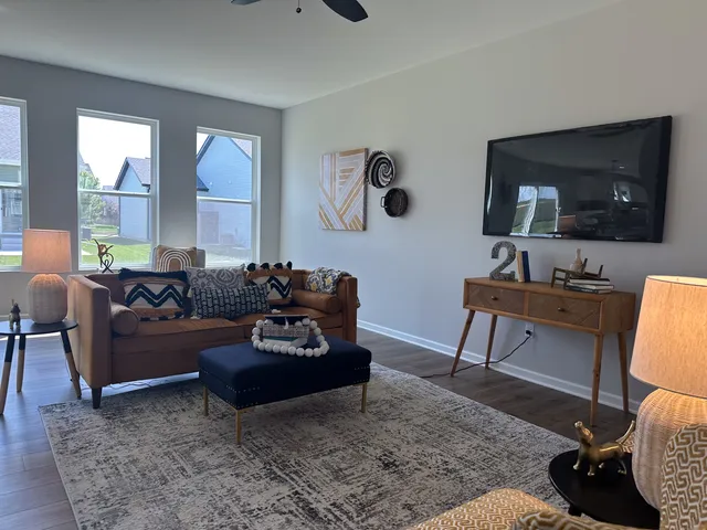 $434,990 | 20 West Sandalwood Avenue, Cortland, IL 60112