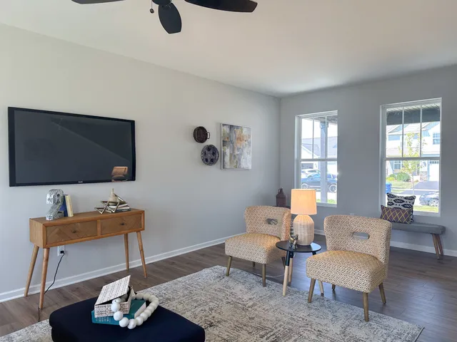 $434,990 | 20 West Sandalwood Avenue, Cortland, IL 60112