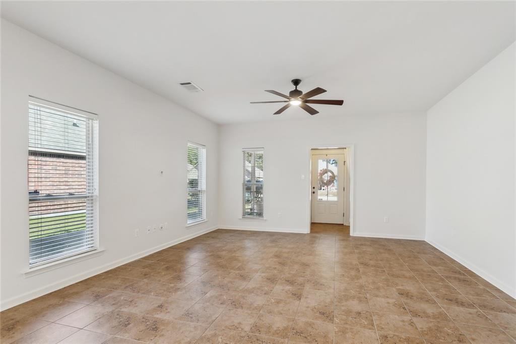 117 Meadow Spring Place Covington, LA 70435 - Photo 5 of 18
