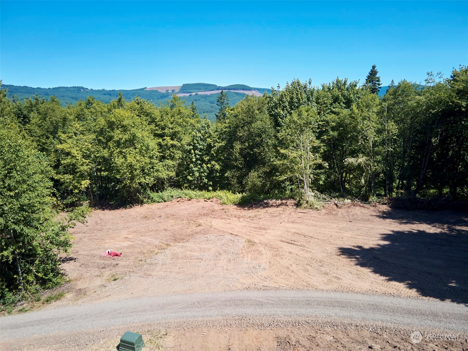 621 Young Road, Unit 1 Kelso, WA 98626 - Photo 8 of 18 Gallery Image 8