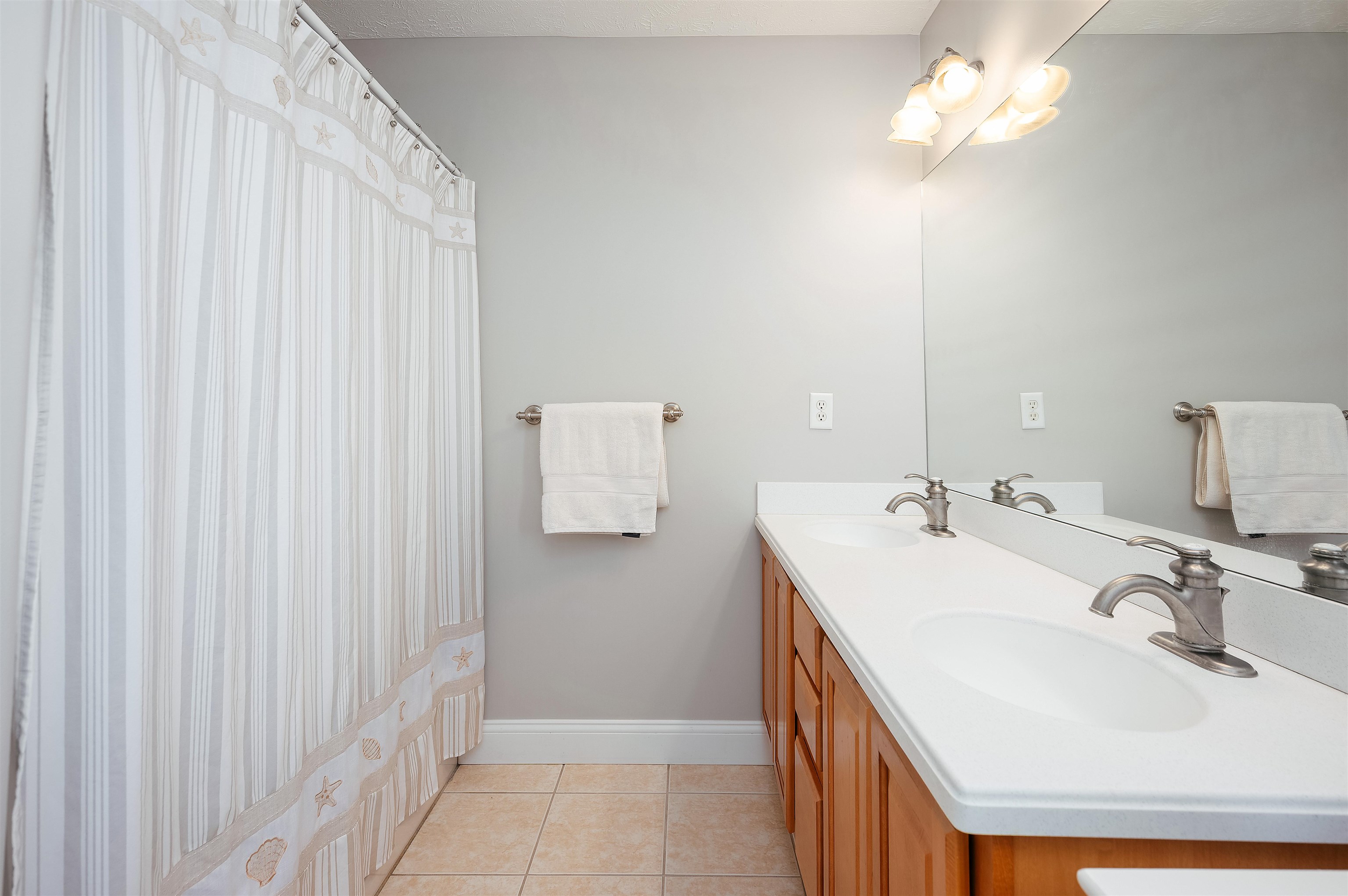 100 Hope Street, Unit 11 Traverse City, MI 49686 - Photo 33 of 61