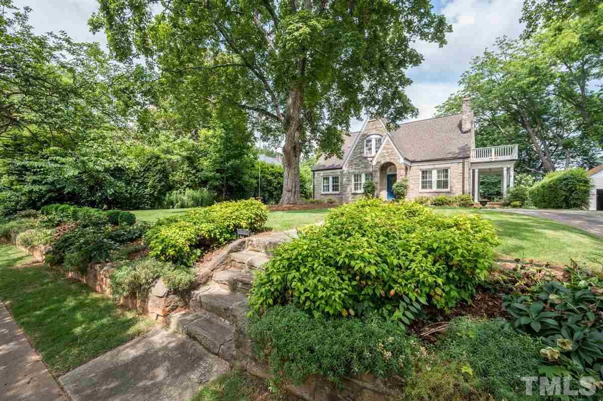 112 Montgomery Street Raleigh, NC 27607 - Photo 2 of 29