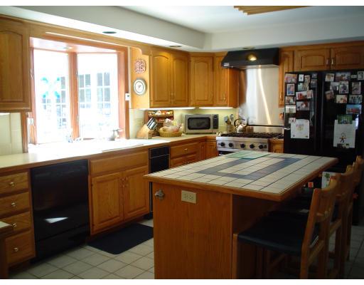 68 Cloverleaf Road Leominster, MA 01453 - Photo 4 of 11 Gallery Image 4