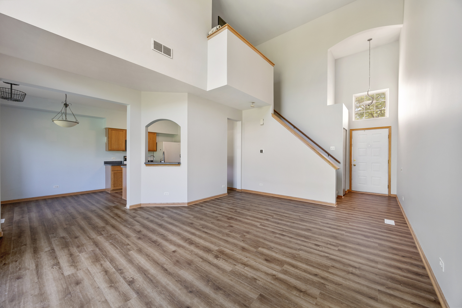 792 Mesa Drive, Unit 792 Elgin, IL 60123 - Photo 3 of 21