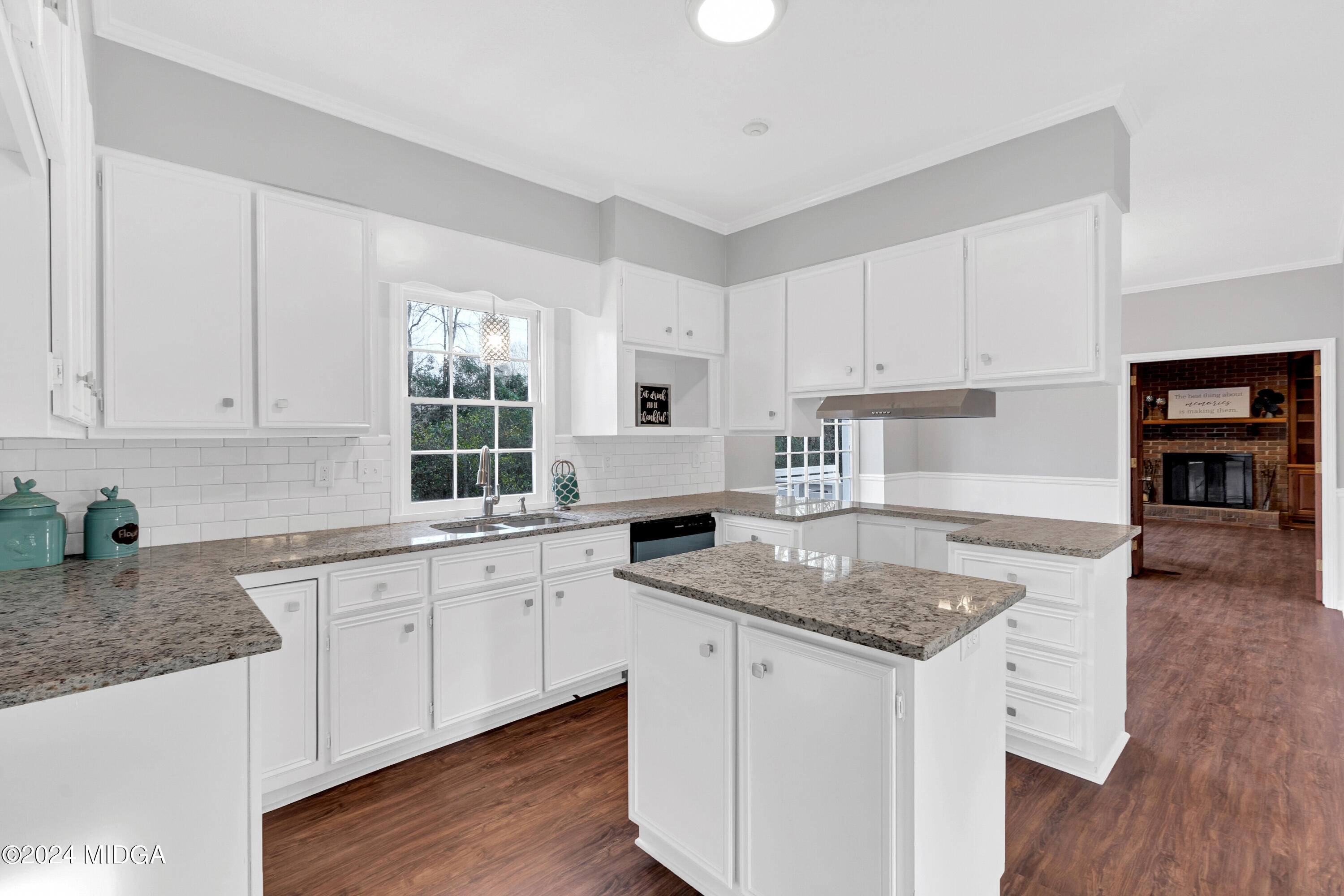 401 Stone Edge Road Macon, GA 31210 - Photo 13 of 69 stone 12
