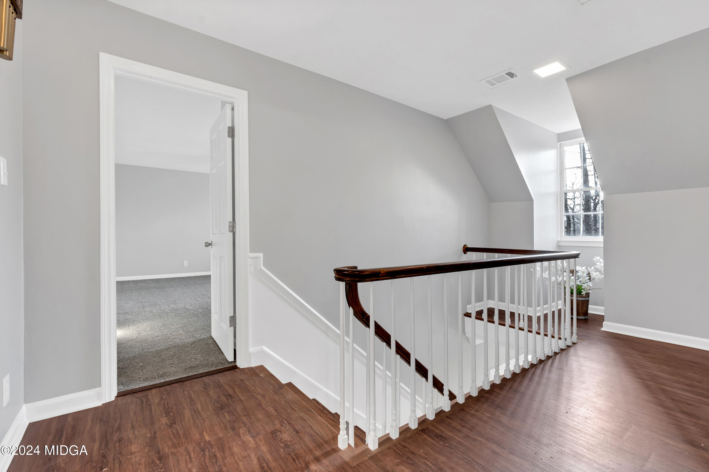 401 Stone Edge Road Macon, GA 31210 - Photo 37 of 69 a view of entryway with wooden floor