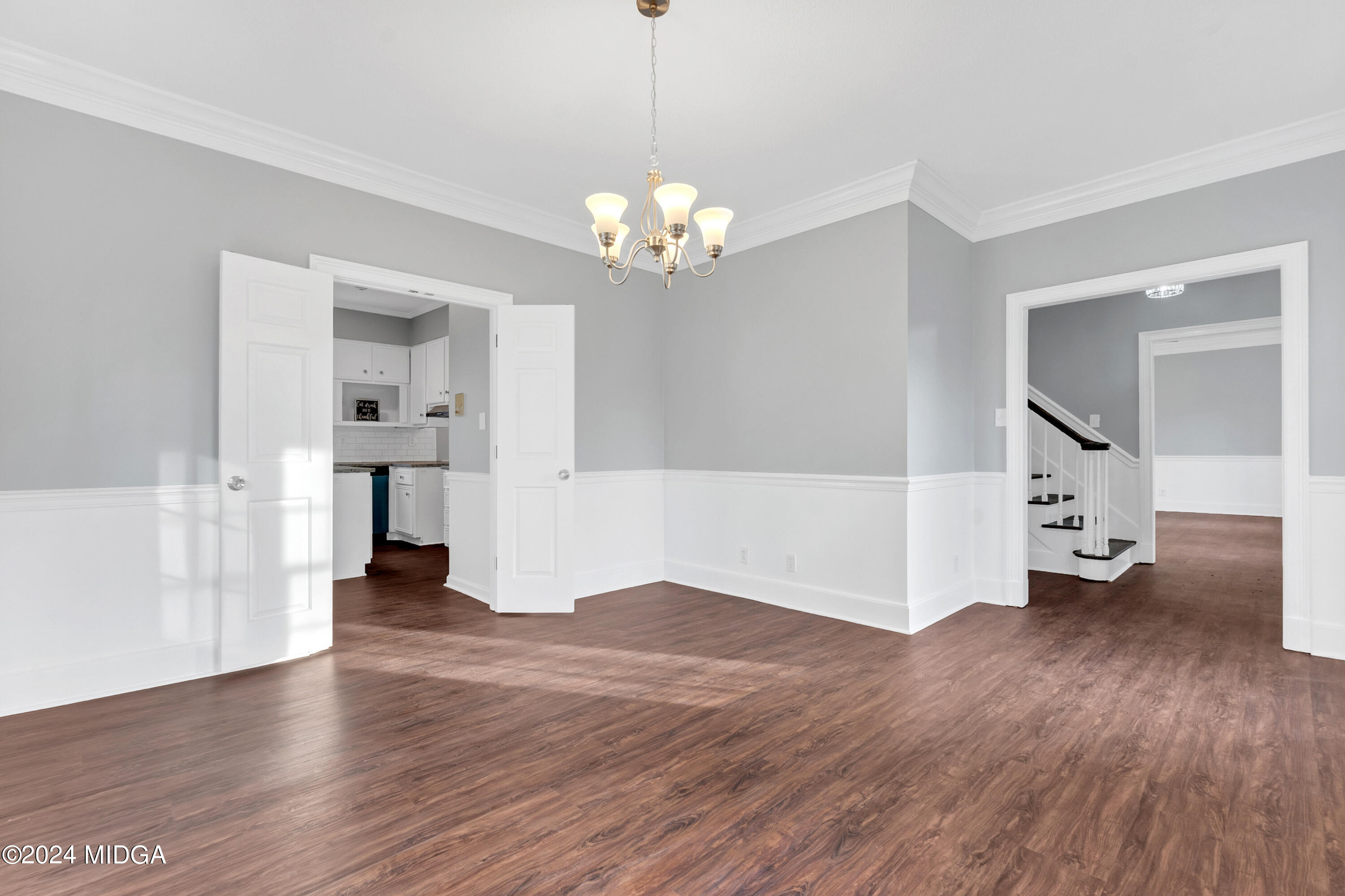 401 Stone Edge Road Macon, GA 31210 - Photo 9 of 69 a view of a livingroom with wooden floor