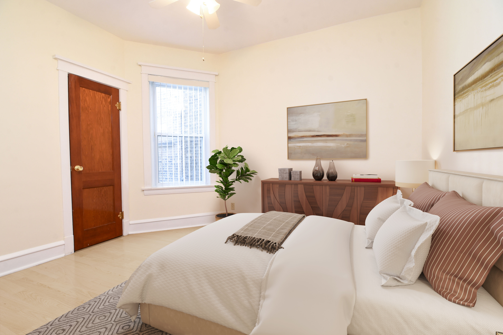 2323 North Kilbourn Avenue Chicago, IL 60639 - Photo 7 of 18