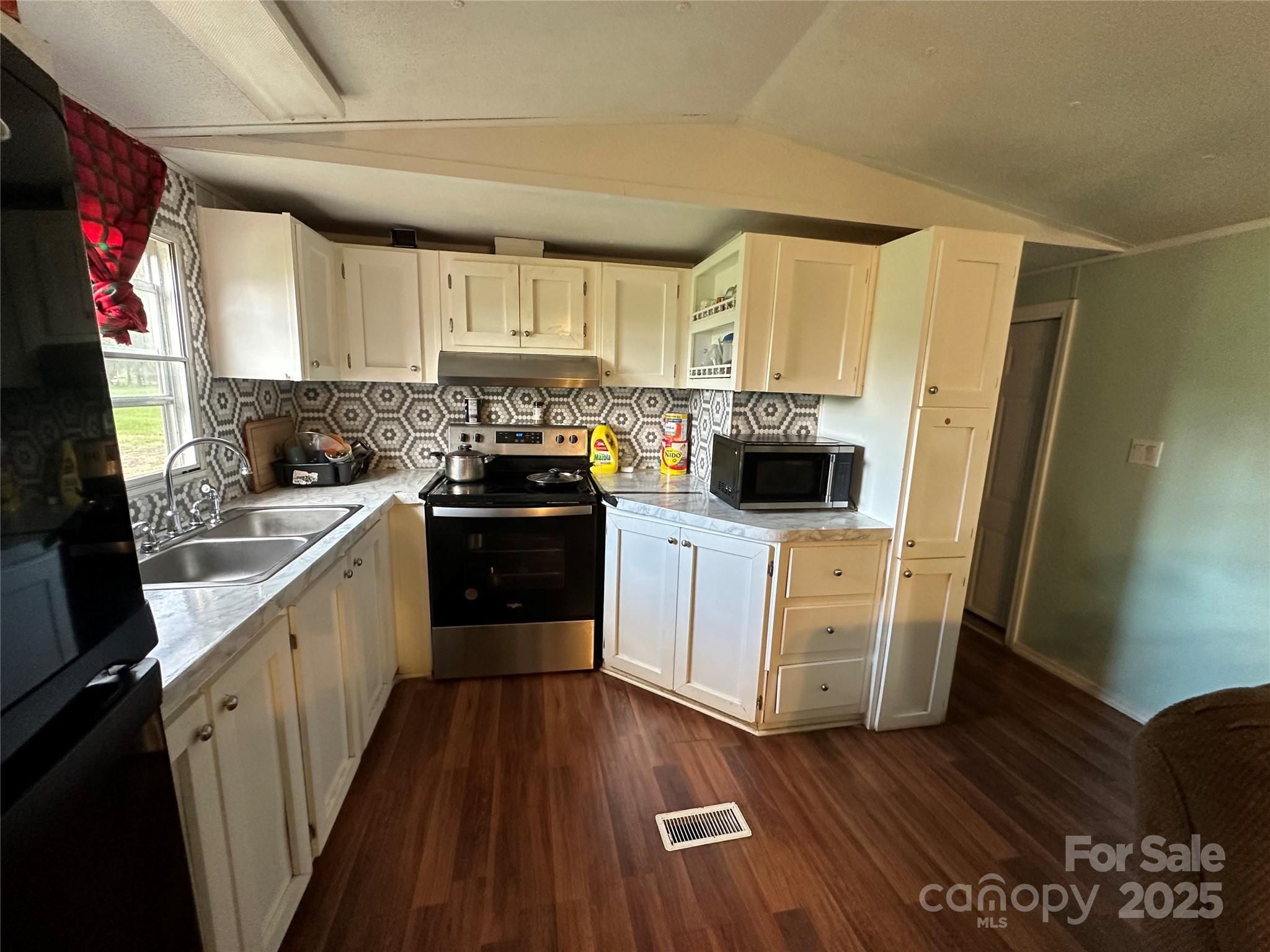 181 Trivette Road Harmony, NC 28634 - Photo 3 of 28 Gallery Image 3