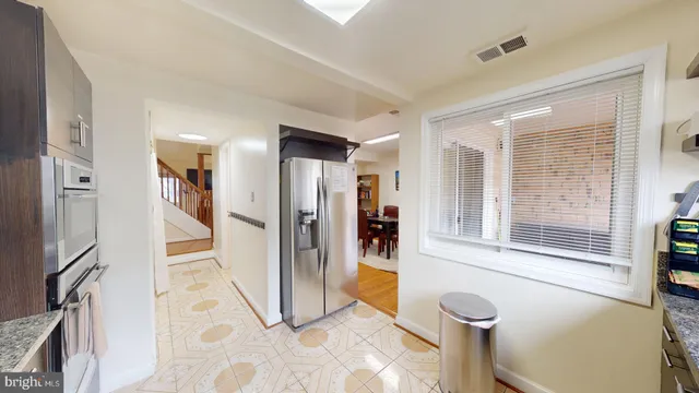 $420,000 | 2217 Saunders Drive, Herndon, VA 20170