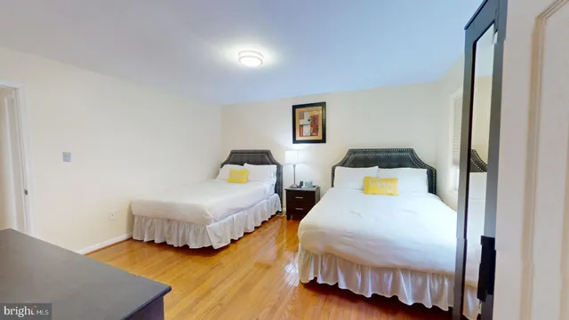 $420,000 | 2217 Saunders Drive, Herndon, VA 20170