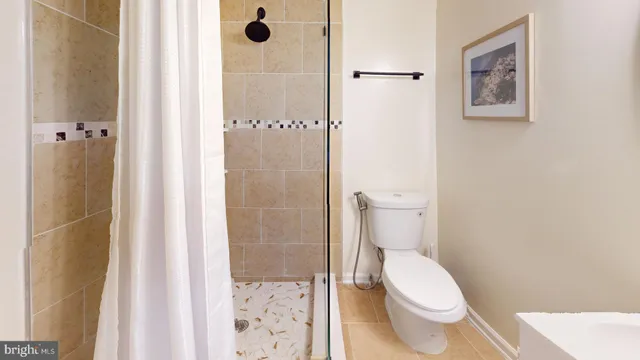 $420,000 | 2217 Saunders Drive, Herndon, VA 20170