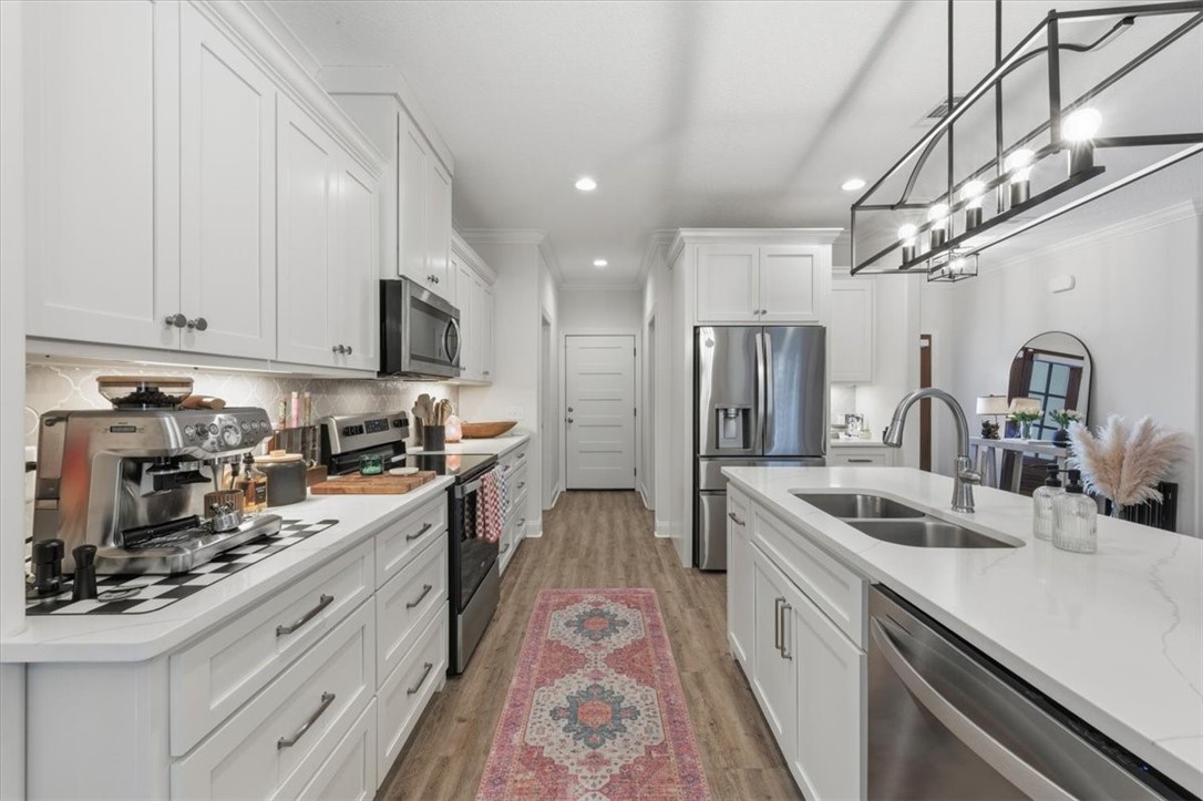 165 Silver Bluff Circle Brunswick, GA 31523 - Photo 15 of 49