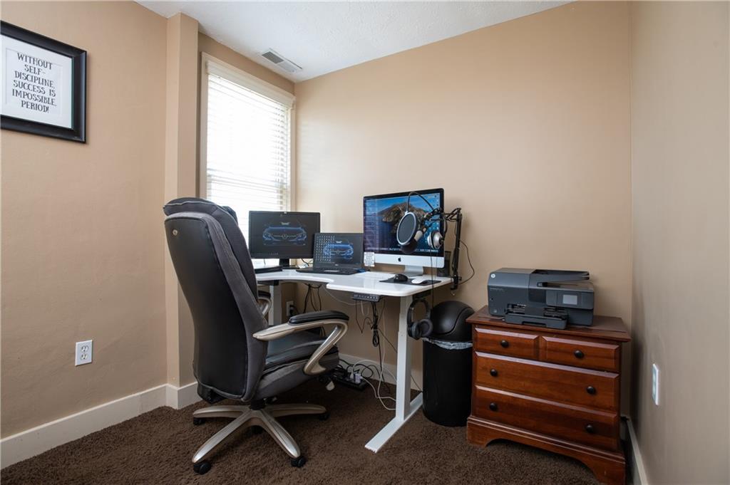 501 Bascom Avenue Pittsburgh, PA 15212 - Photo 14 of 25