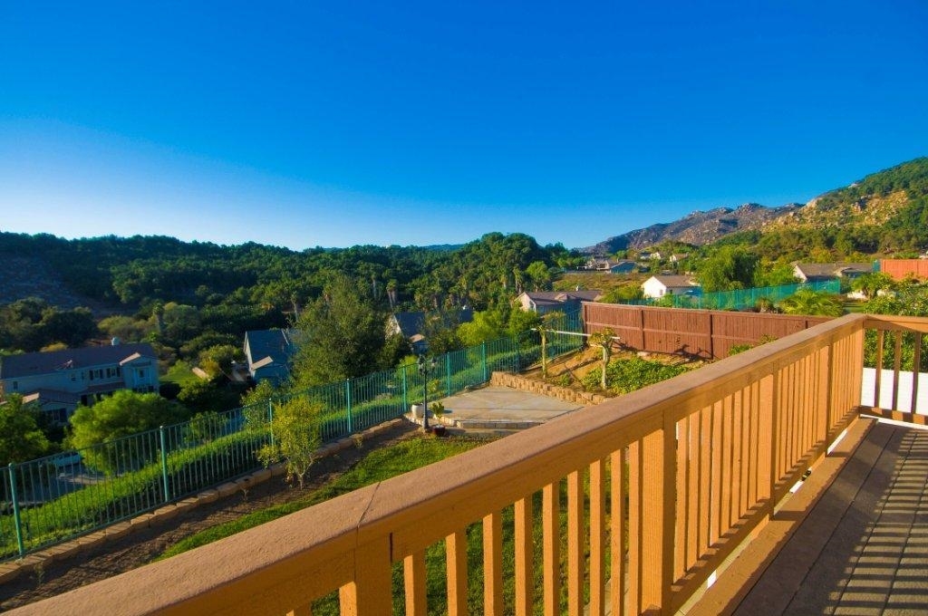 644 Ridgemont Circle Escondido, CA 92027 - Photo 3 of 13 Gallery Image 3