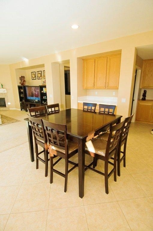 644 Ridgemont Circle Escondido, CA 92027 - Photo 8 of 13 Gallery Image 8