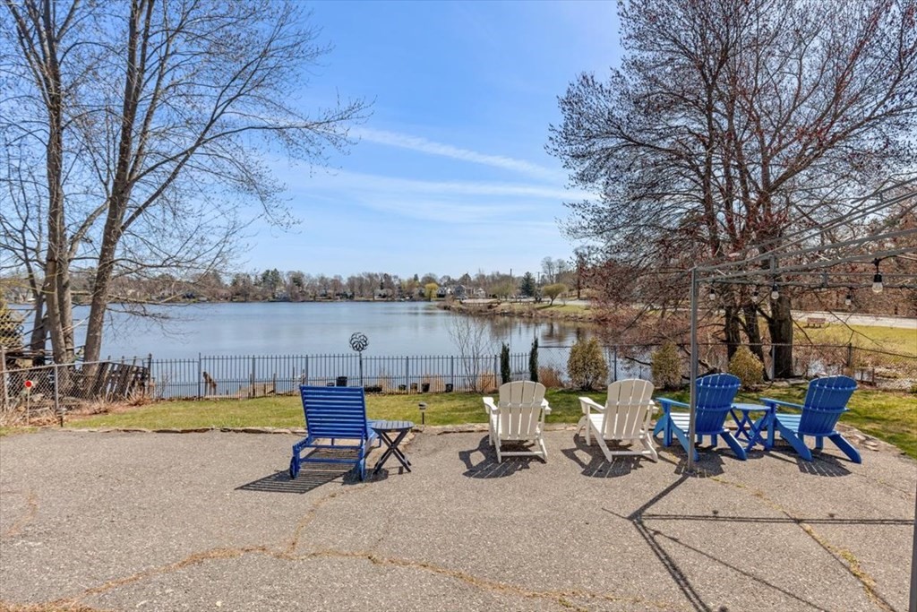 11 Castle Road Weymouth, MA 02189 - Photo 22 of 32 Gallery Image 22
