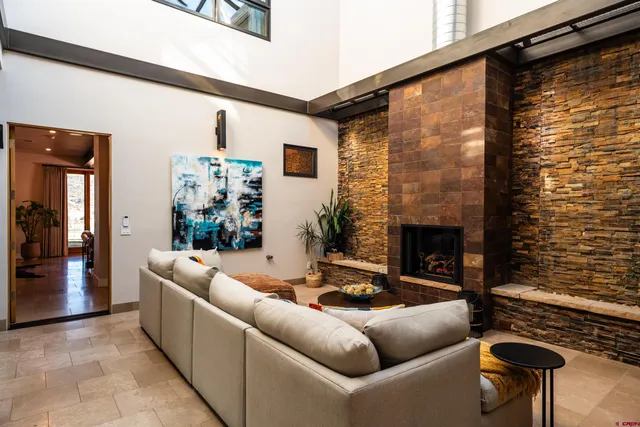 $2,125,000 | 235 Rock Point Drive, Unit 235B, Durango, CO 81301