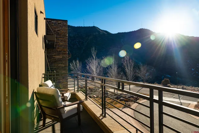 $2,125,000 | 235 Rock Point Drive, Unit 235B, Durango, CO 81301