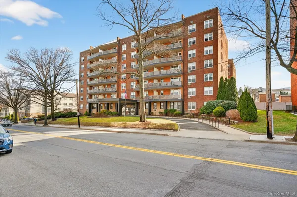 $205,000 | 360 Westchester Avenue, Unit 122, Port Chester, NY 10573
