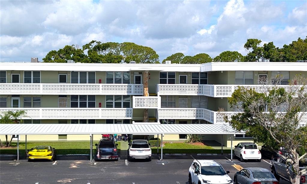 4890 Bay Street Northeast, Unit 324 St. Petersburg, FL 33703 - Photo 1 of 33