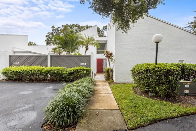 $415,000 | 14223 Cypress Circle, Unit 14223, Tampa, FL 33618