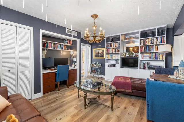 $415,000 | 14223 Cypress Circle, Unit 14223, Tampa, FL 33618