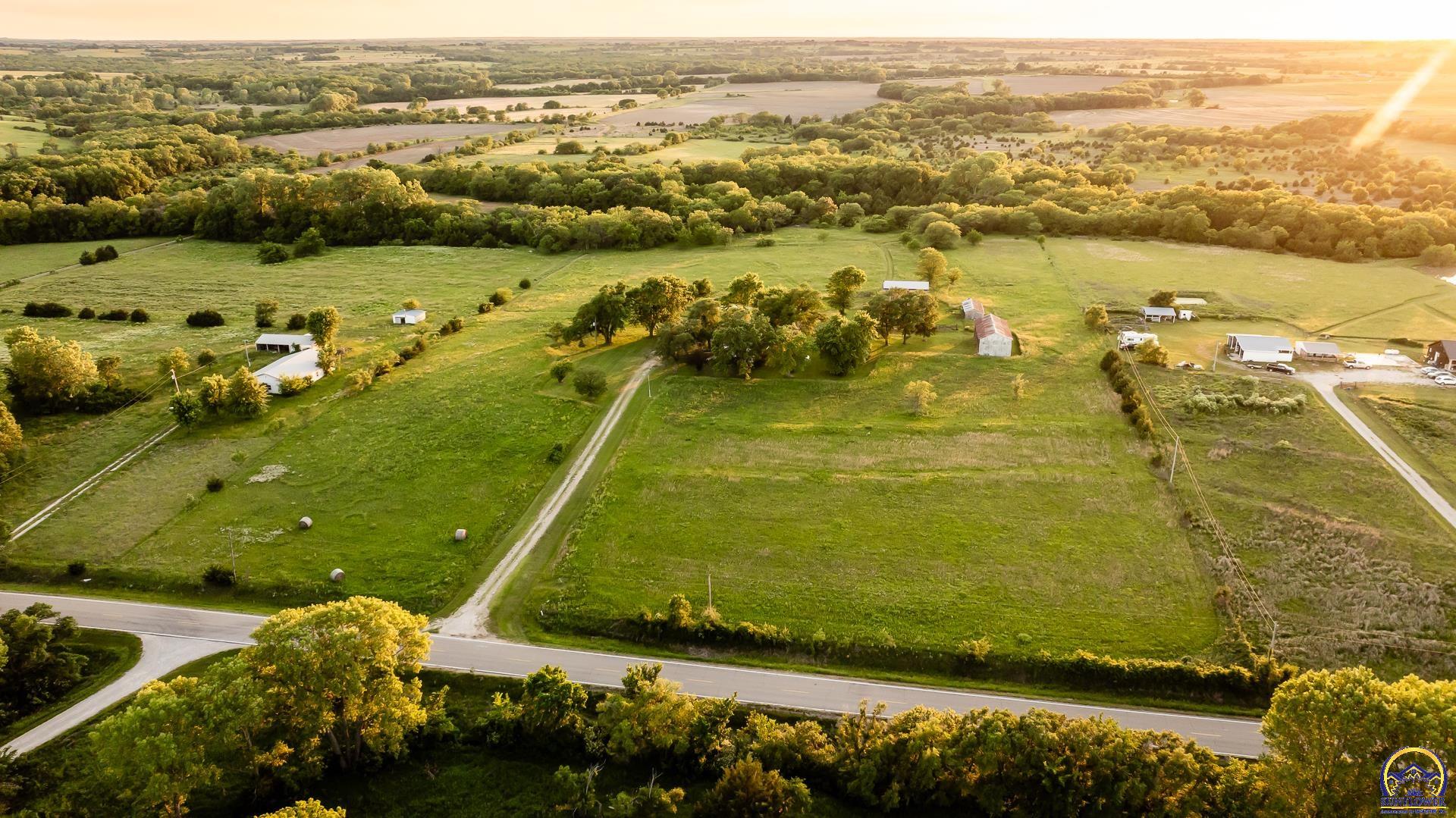 12140 Miller Road Harveyville, KS 66431 - Photo 1 of 99